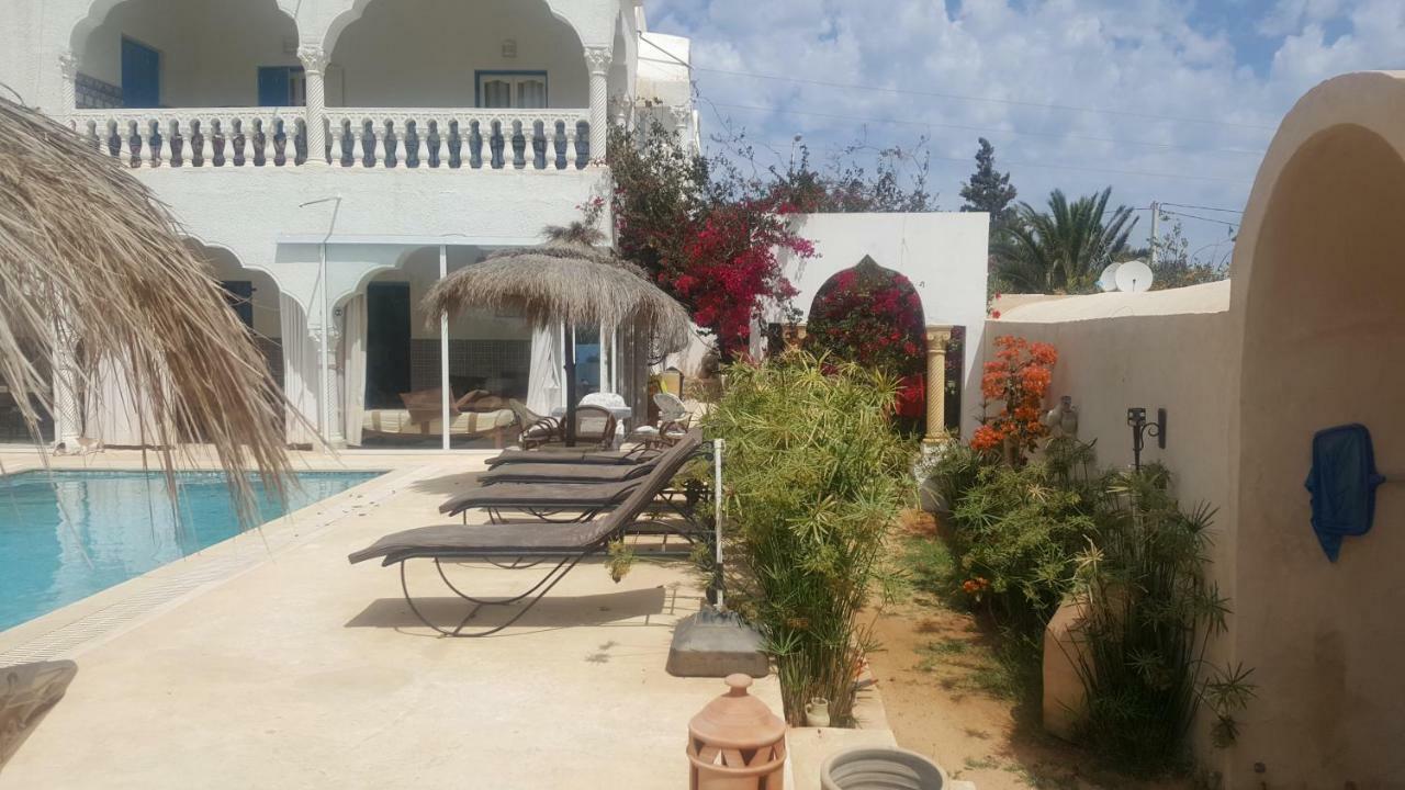 Menzel Churasco Djerba 阿格希尔 外观 照片